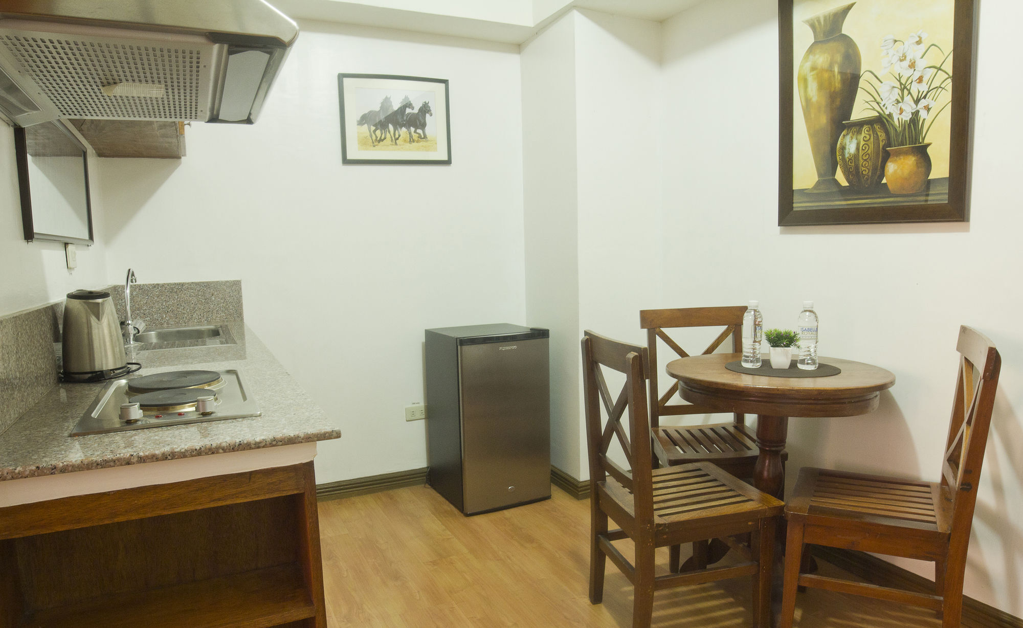 Isabelle Royale Paranaque Paranaque City Ngoại thất bức ảnh
