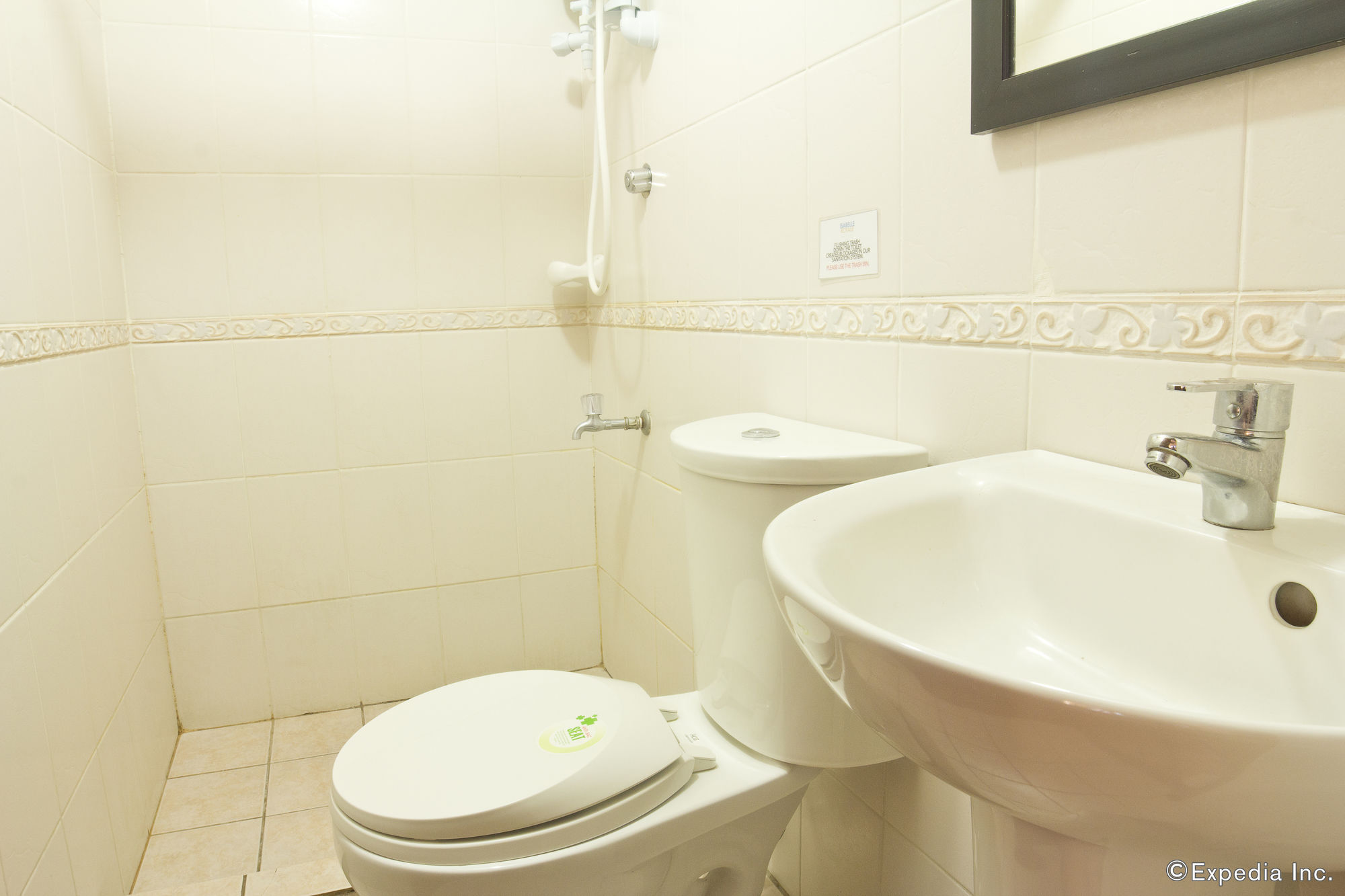 Isabelle Royale Paranaque Paranaque City Ngoại thất bức ảnh